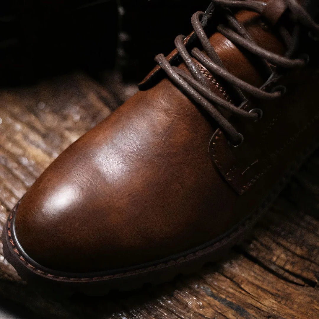 Men's Worker 1905 Structured Leather Boot - Veltic