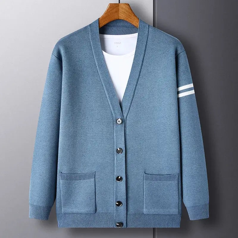 Men's Wool V-Neck Cardigan - Veltic