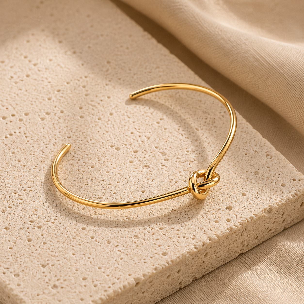 Veltic Nodo Aureo Women's Bracelet