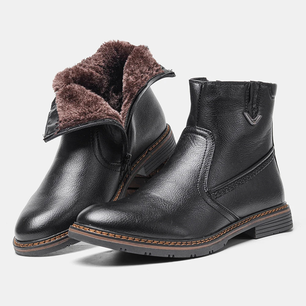 Men's Leather Boot with Lined Interior - Veltic