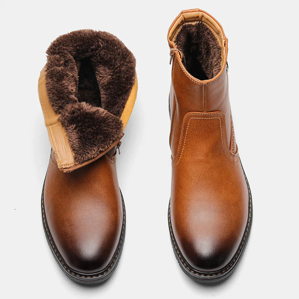 Men's Leather Boot with Lined Interior - Veltic